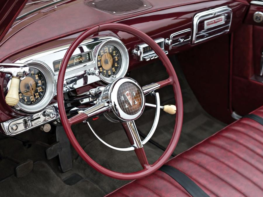 Панель приборов Hudson Hornet Brougham Convertible (7A) 1951 года  (фото 6 из 26)